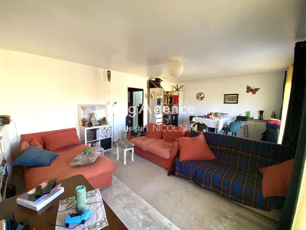 Appartement à BRIGNOLES