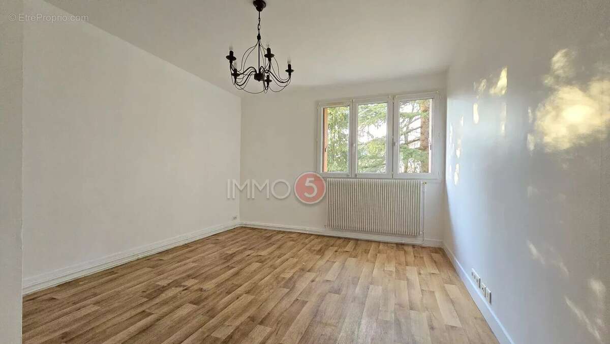 Appartement à LE RAINCY