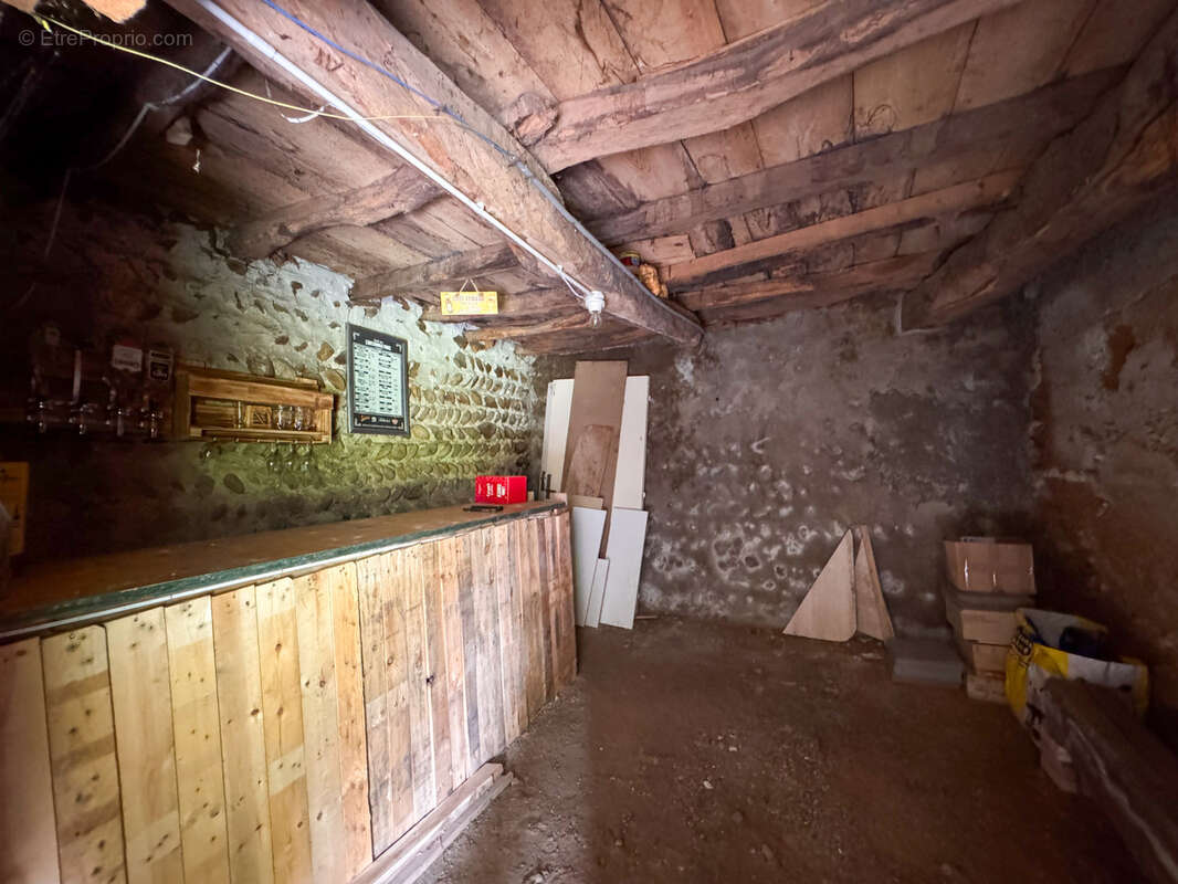 Maison à SAINT-CLAIR-DU-RHONE