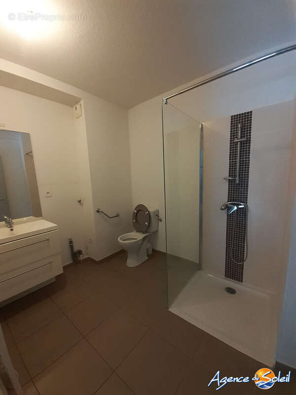 Appartement 56 m² à Theza  - photo 6