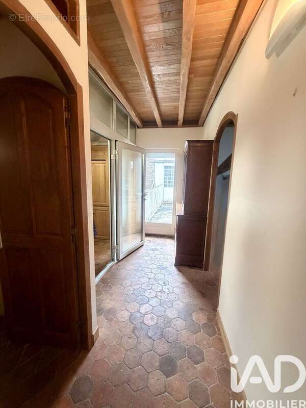 Appartement 62 m² à Sens  - photo 6