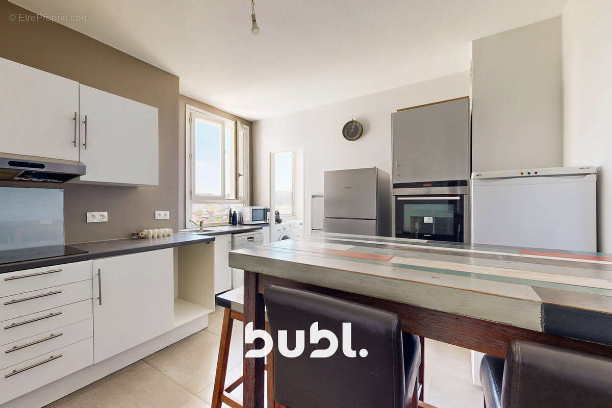 Appartement à RUEIL-MALMAISON
