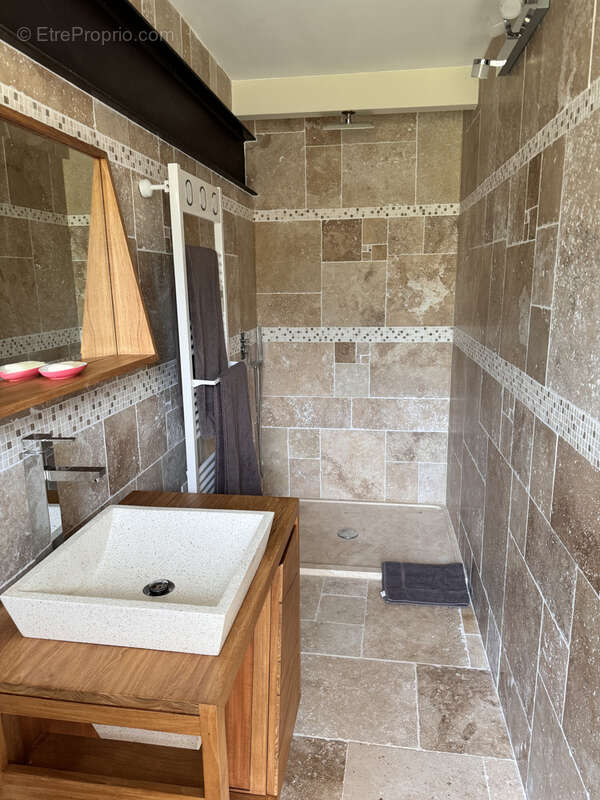 Une propriété avec gîtes, piscines et salle de réception - photo 23
