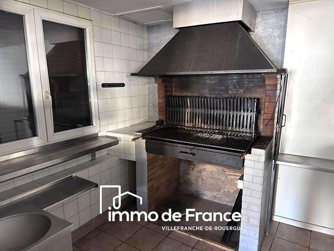 Commerce à VILLEFRANCHE-DE-ROUERGUE