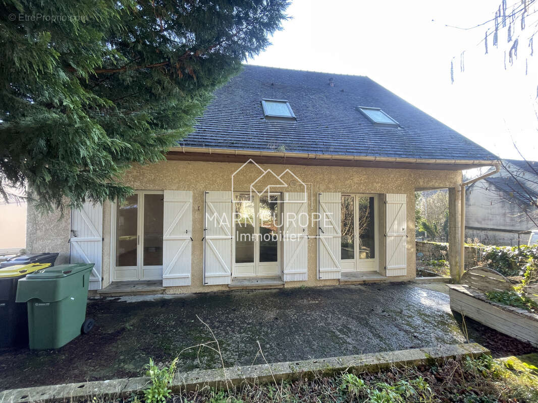 Appartement à VILLIERS-SUR-MORIN