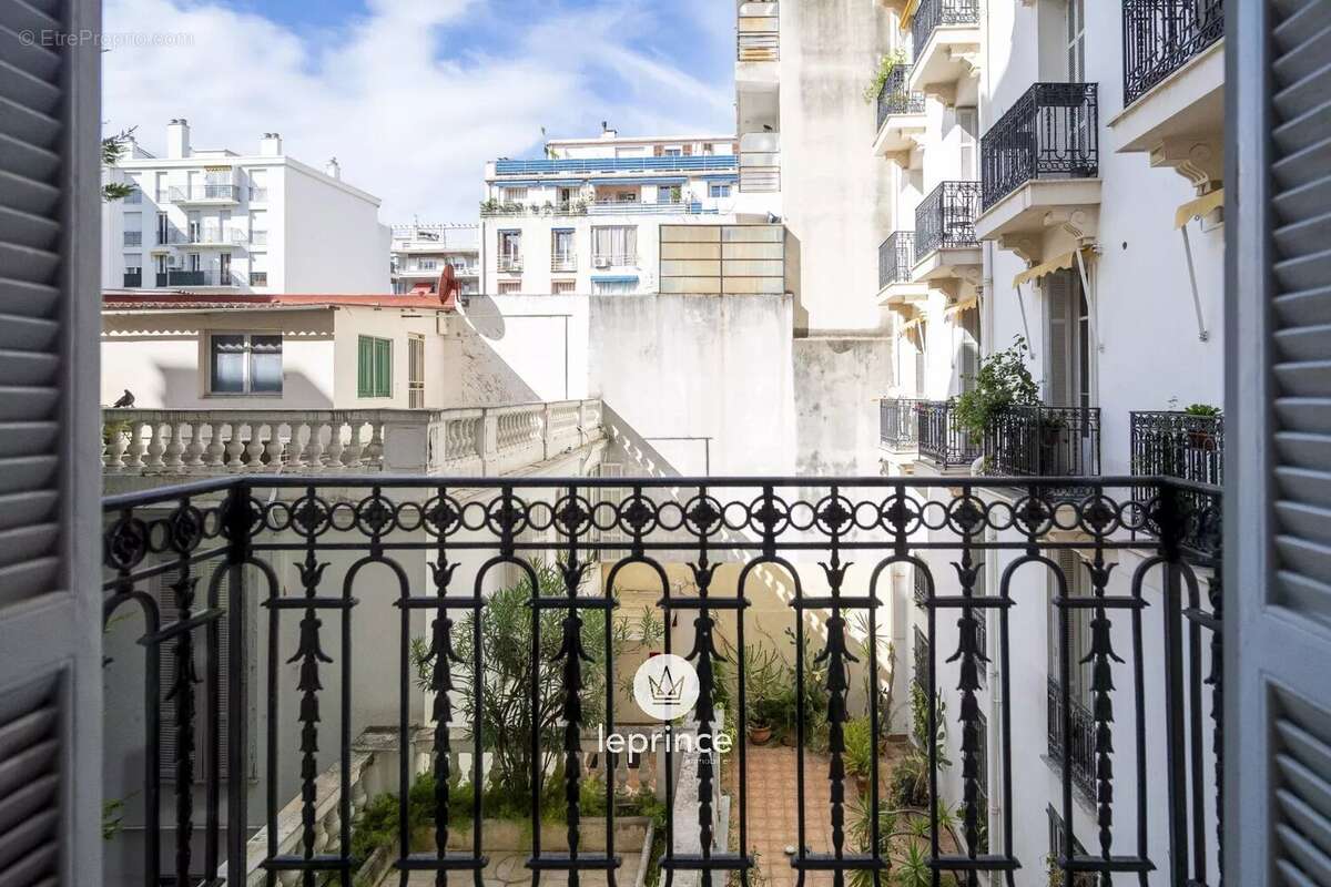 Appartement à NICE