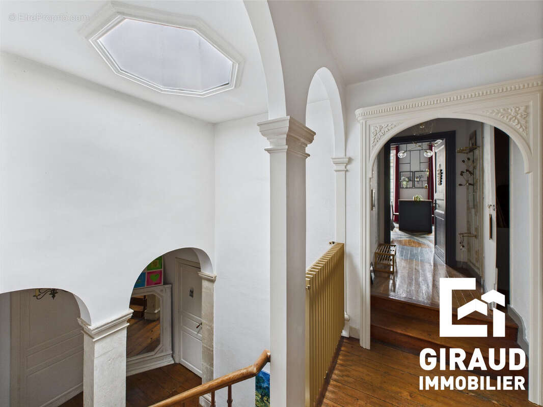 Maison à FONTENAY-LE-COMTE