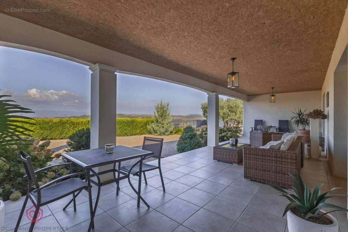 Maison à LEZIGNAN-CORBIERES