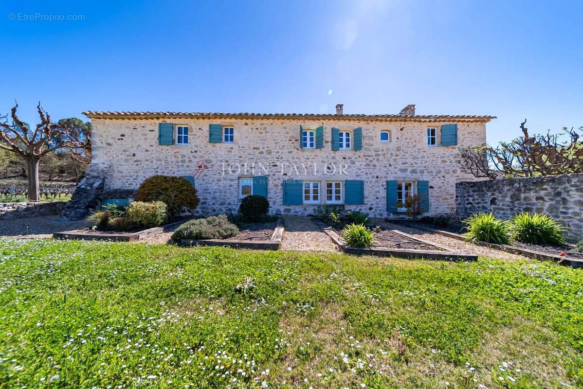 Maison à GOULT