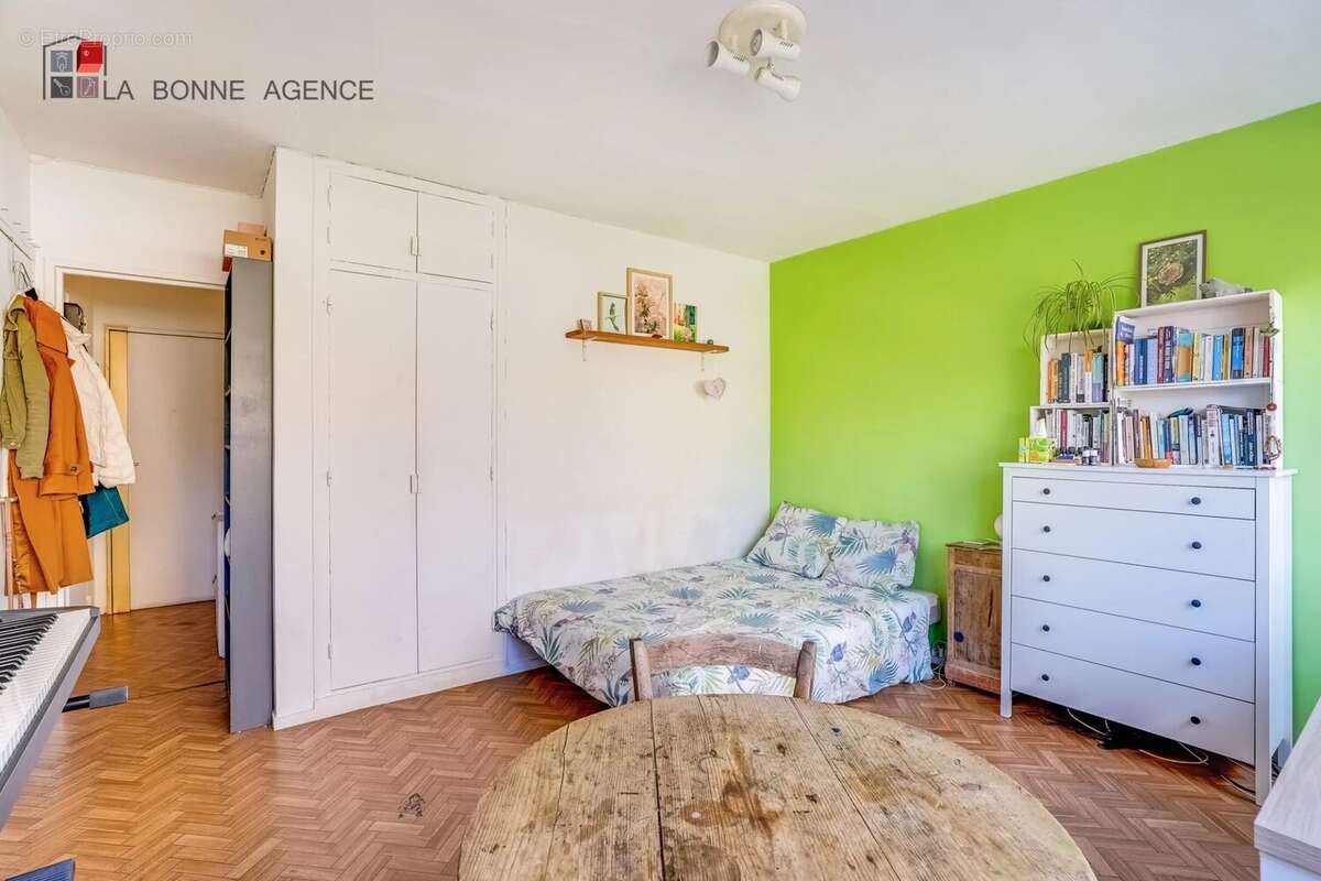 Mairie de Montreuil  Studio lumineux de 27 m² sans vis à vis - photo 6