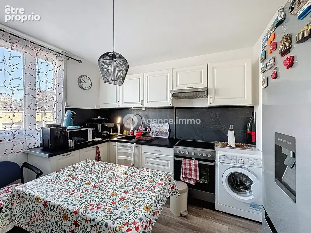 Appartement 4 pièces 76 m² à vendre à Tours (37000) - photo 3