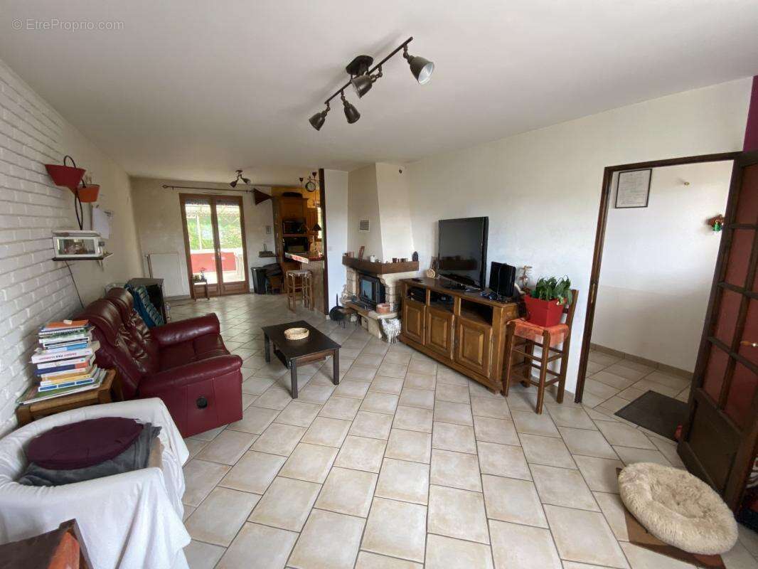 Dijon Métropole et Divia, Maison 120 m2 de 4 chambres, au calme au fond d'une impasse - photo 6