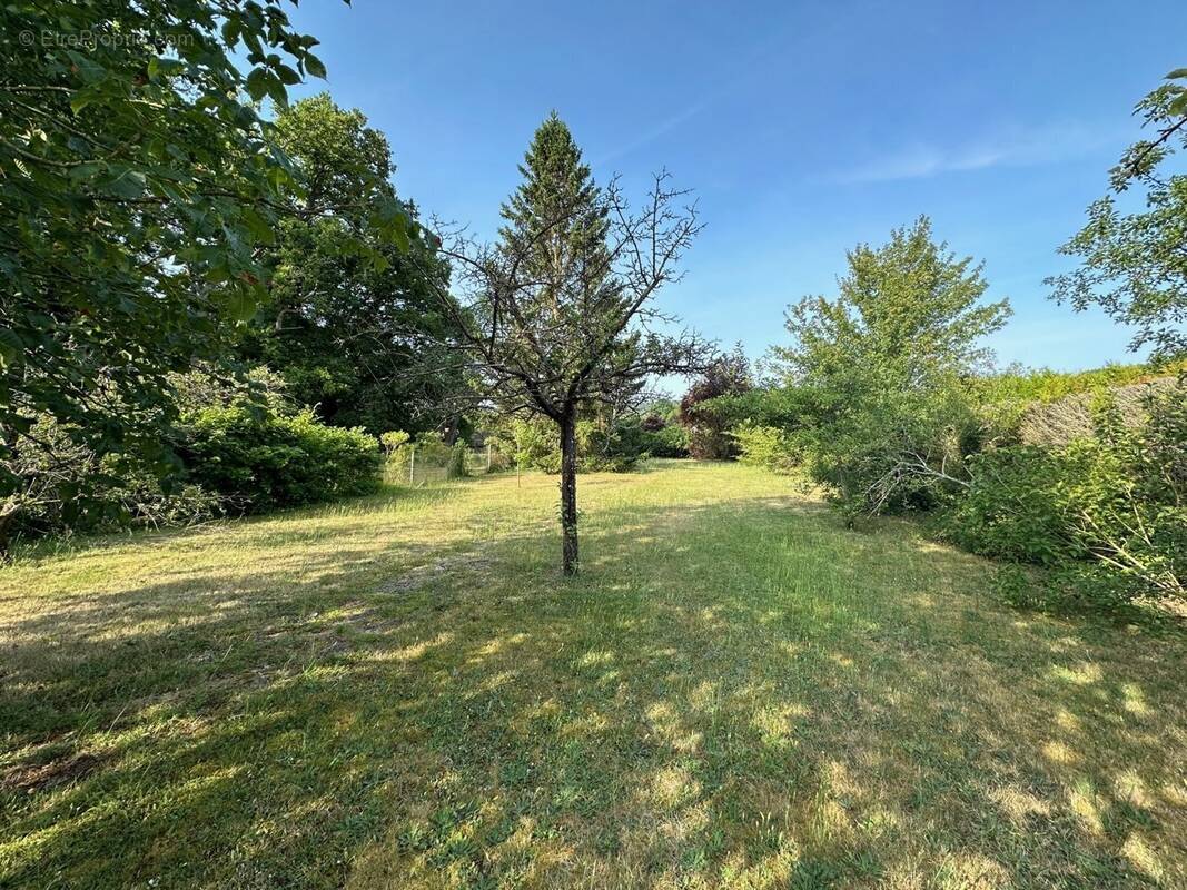 Maison à AUTHEUIL-AUTHOUILLET