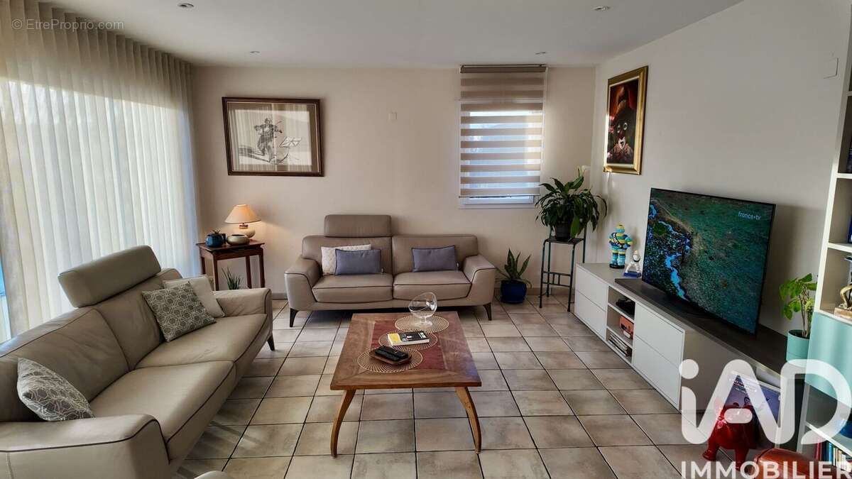 Photo 8 - Maison à SAINT-BEAUZIRE