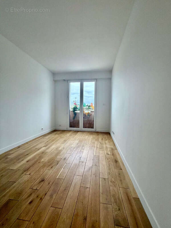 Appartement à SAINT-GRATIEN