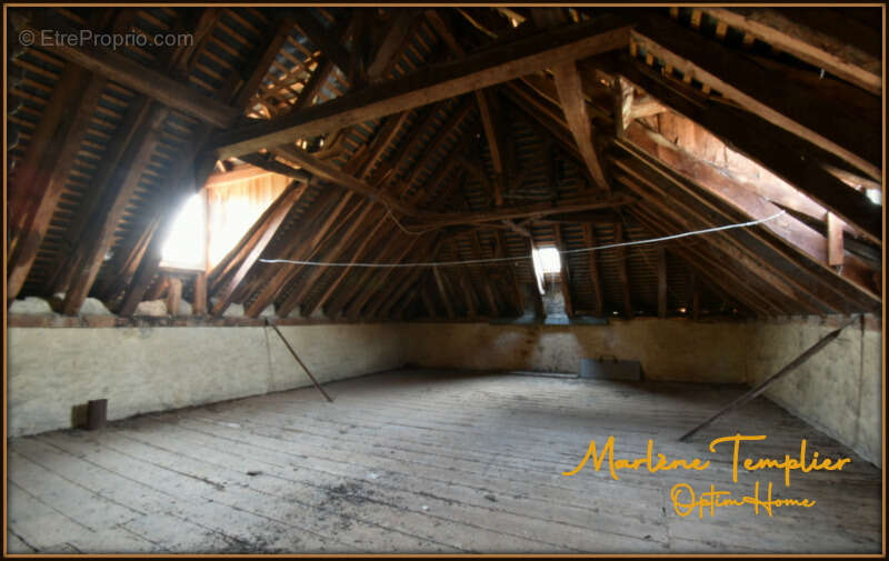 Maison à LAHOURCADE