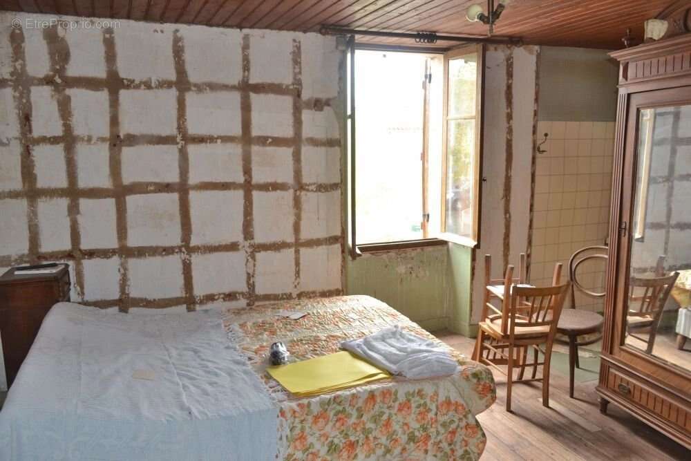 Maison à VERTEILLAC