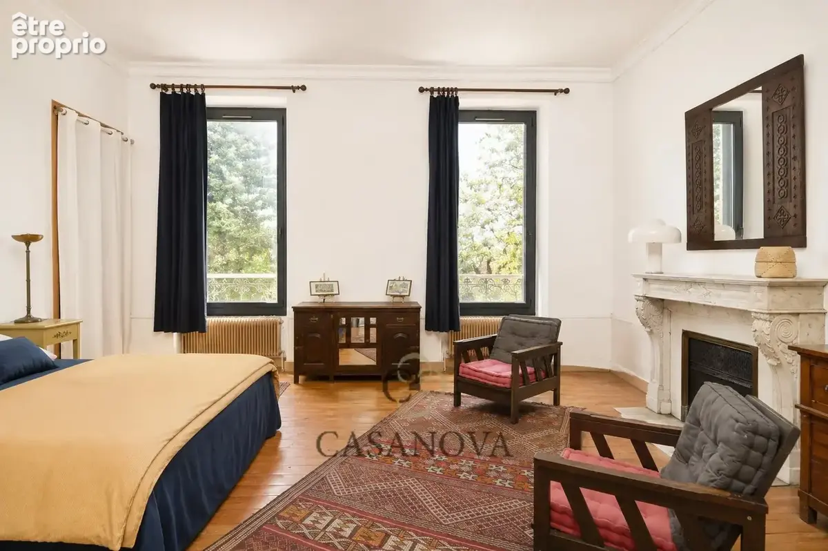 Domaine de caractère du XVIIe siècle sur 6.5 hectares avec près de 3 000 m² bâtis - photo 24