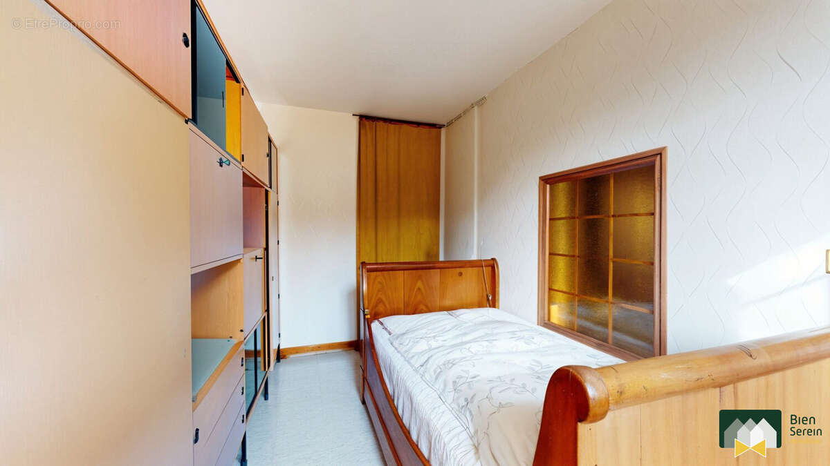 Chambre 2 RDC - Maison à SOURS