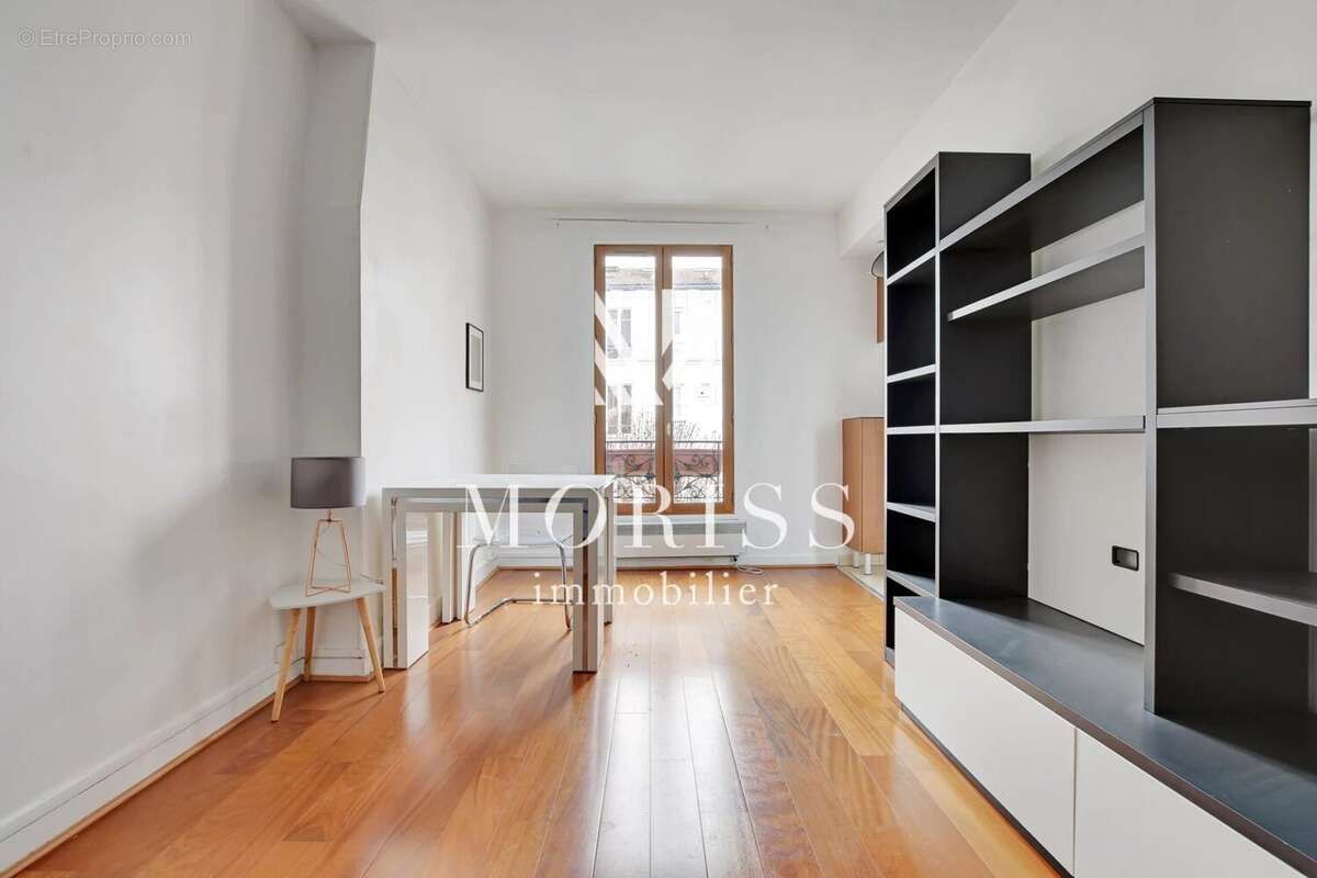 Appartement à PARIS-11E