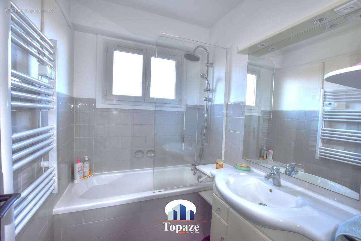 Appartement 60 m² à Frejus  - photo 6