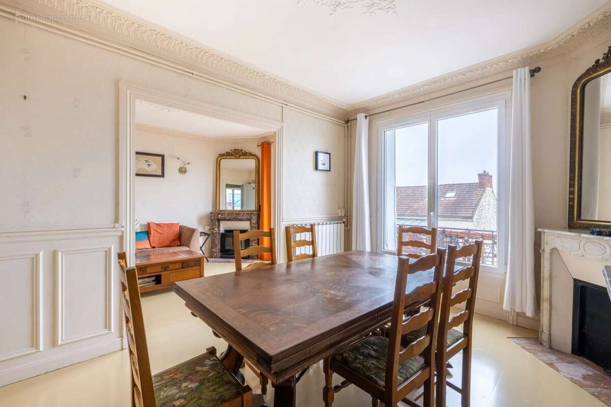 Maison à VAUX-SUR-SEINE