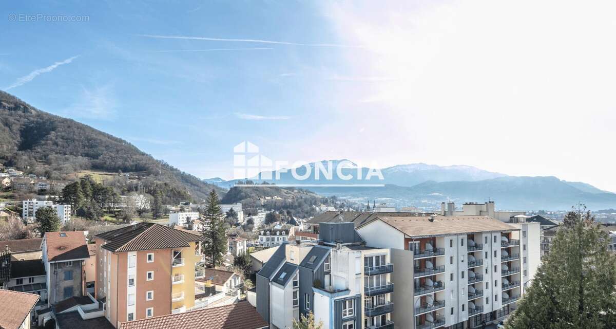 Appartement à VOIRON
