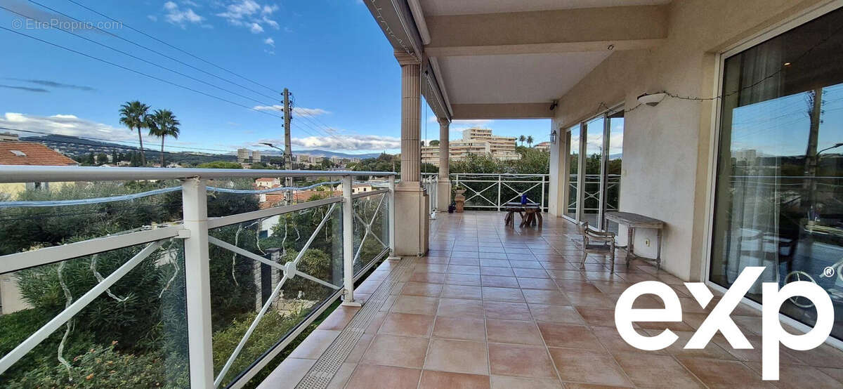 Appartement à ANTIBES