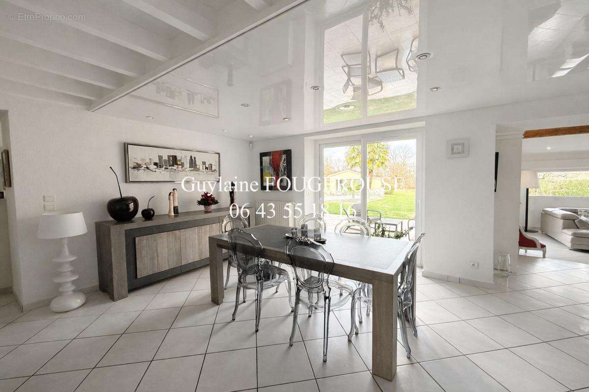 Maison à MONTBRISON