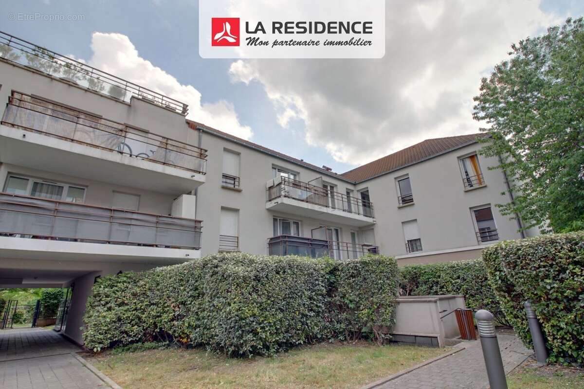 Appartement 62 m² à Les Mureaux  - photo 2