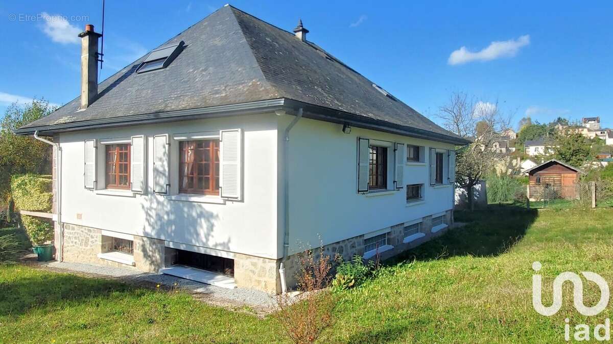 Maison 150 m² à Ussel  - photo 7