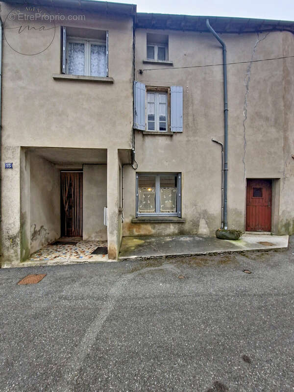Maison à LACAUNE