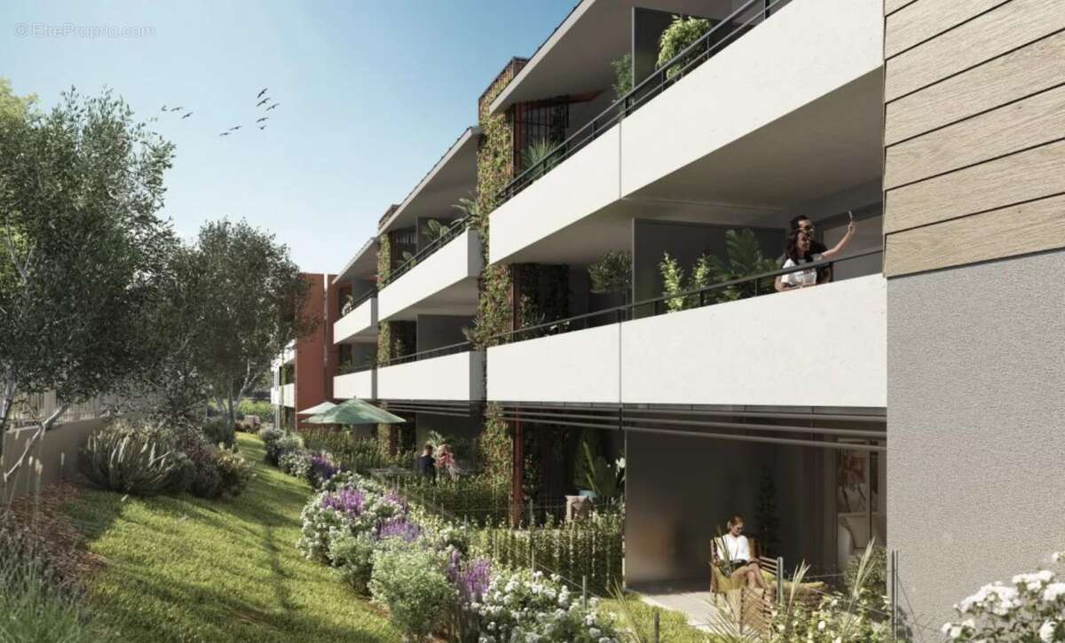 Appartement à VILLENEUVE-LOUBET