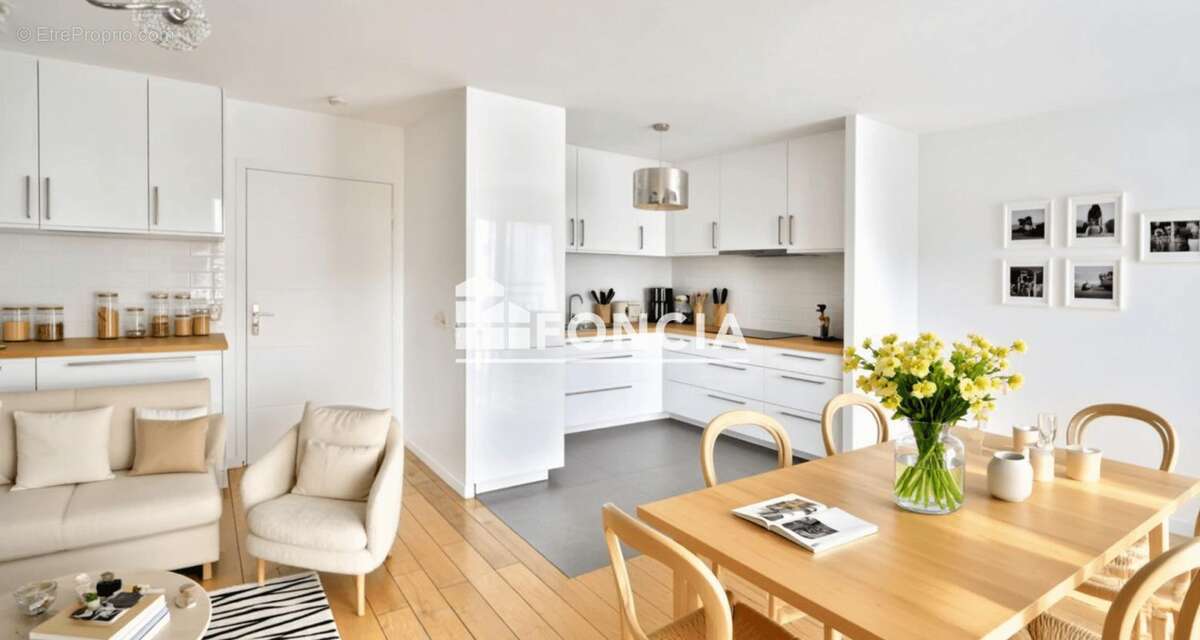 Appartement à SARTROUVILLE