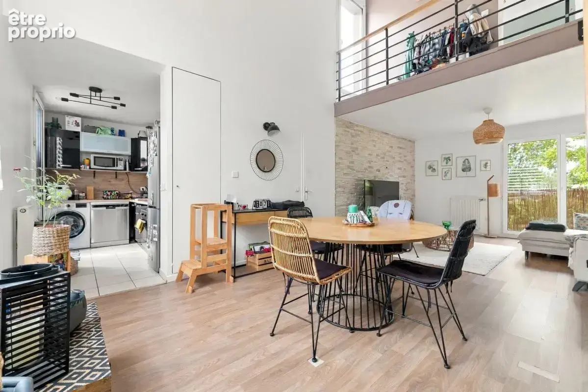Appartement duplex de 3 pièces de 67 m² à Sainte-Geneviève-des-Bois - photo 3