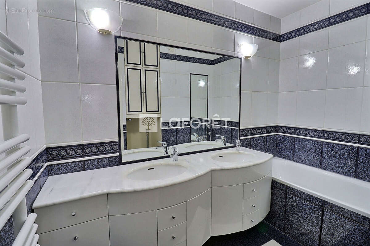 Appartement à VITRY-SUR-SEINE