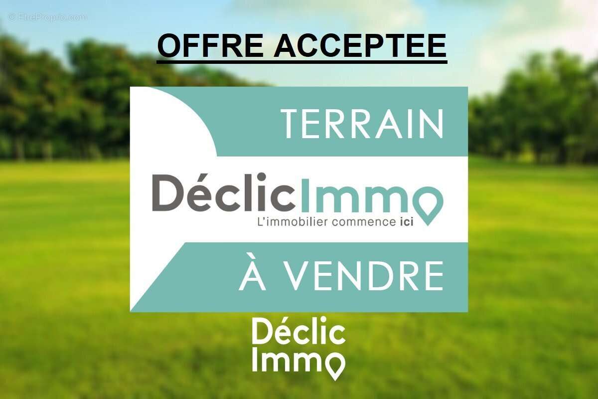 Terrain à MOUTIERS-LES-MAUXFAITS