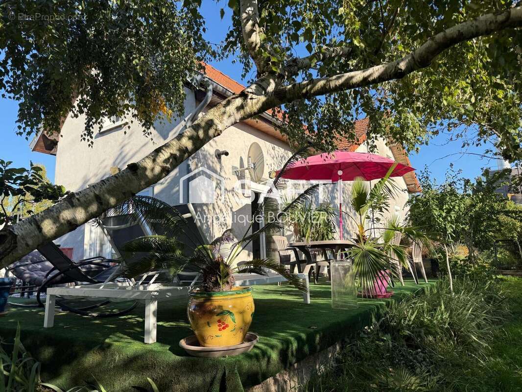 Photo 2 - Maison à DOLE