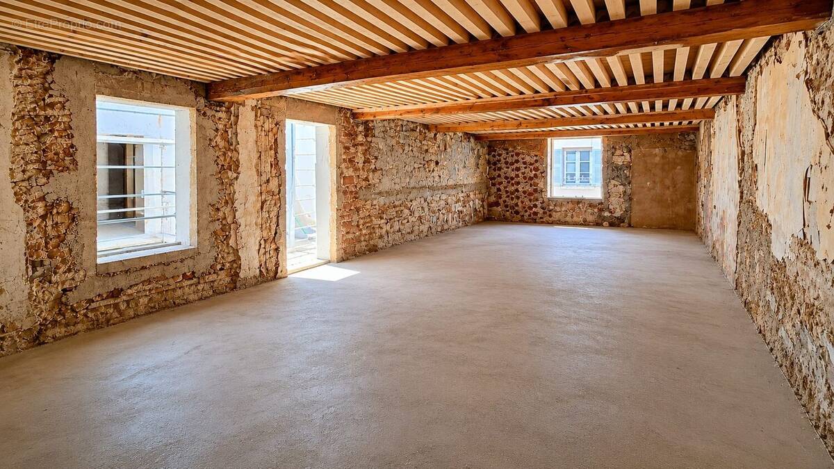 Appartement à VILLEFRANCHE-SUR-SAONE