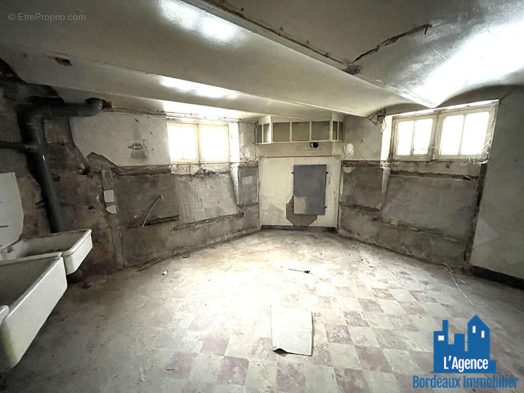 Appartement à BORDEAUX