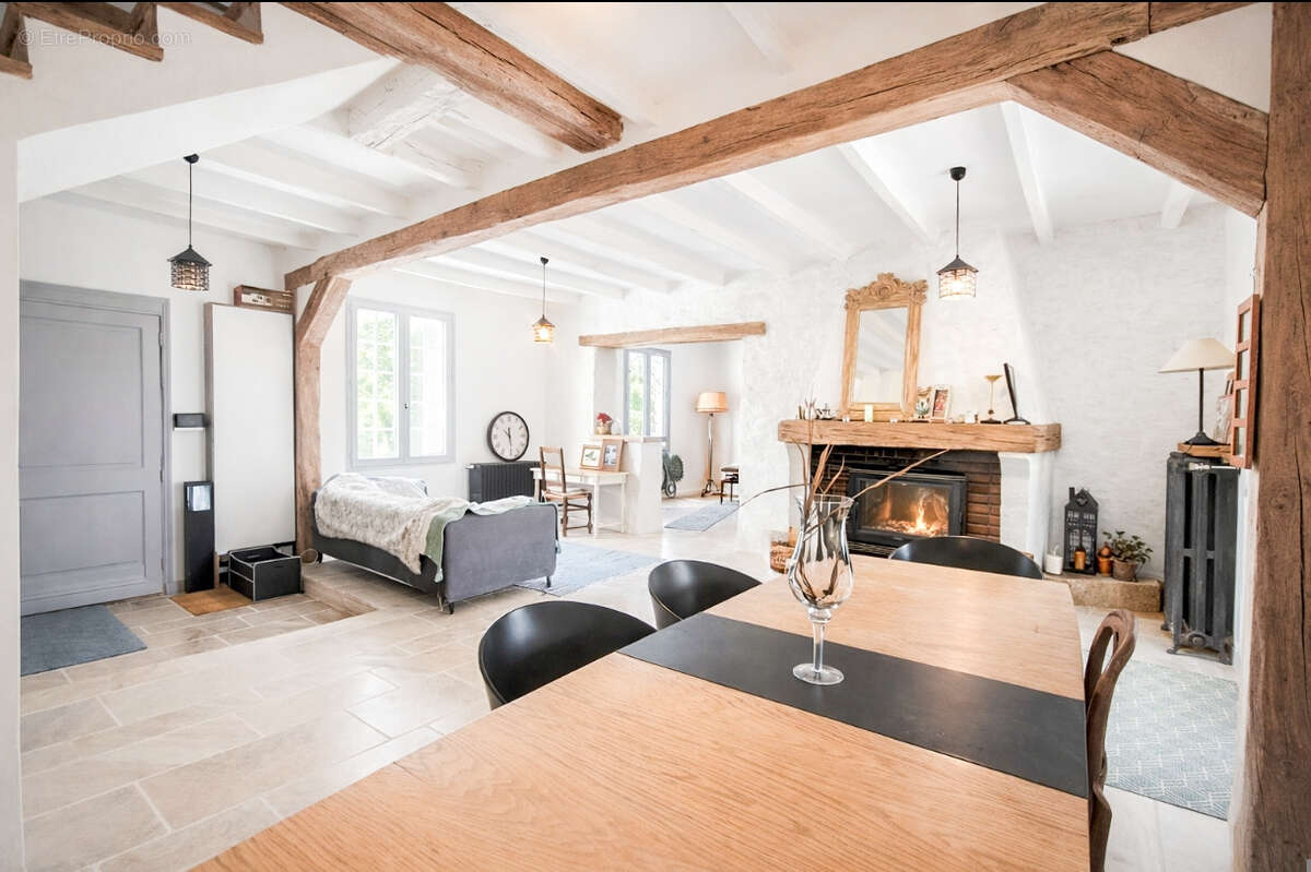 Maison à CHATEAU-THIERRY