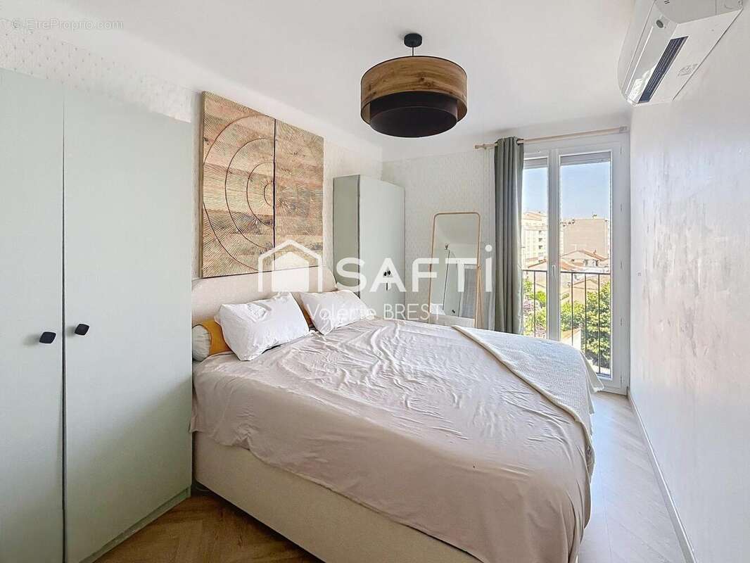 Photo 8 - Appartement à MARSEILLE-4E