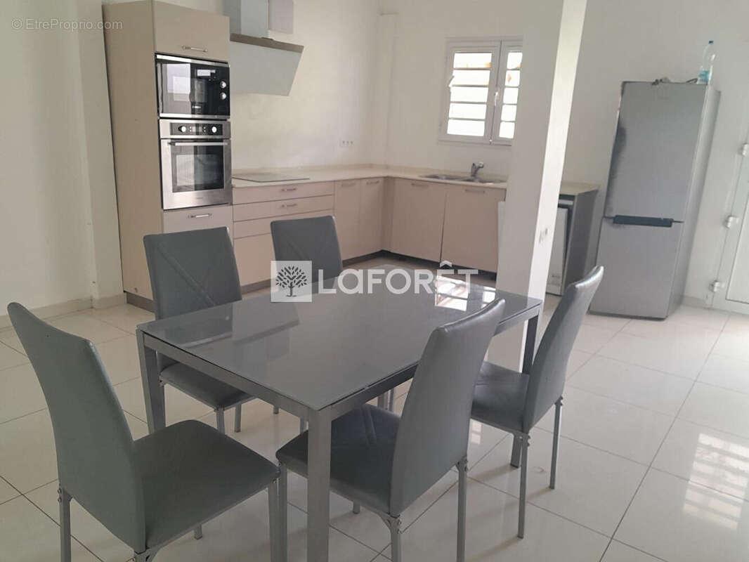 Maison à FORT-DE-FRANCE