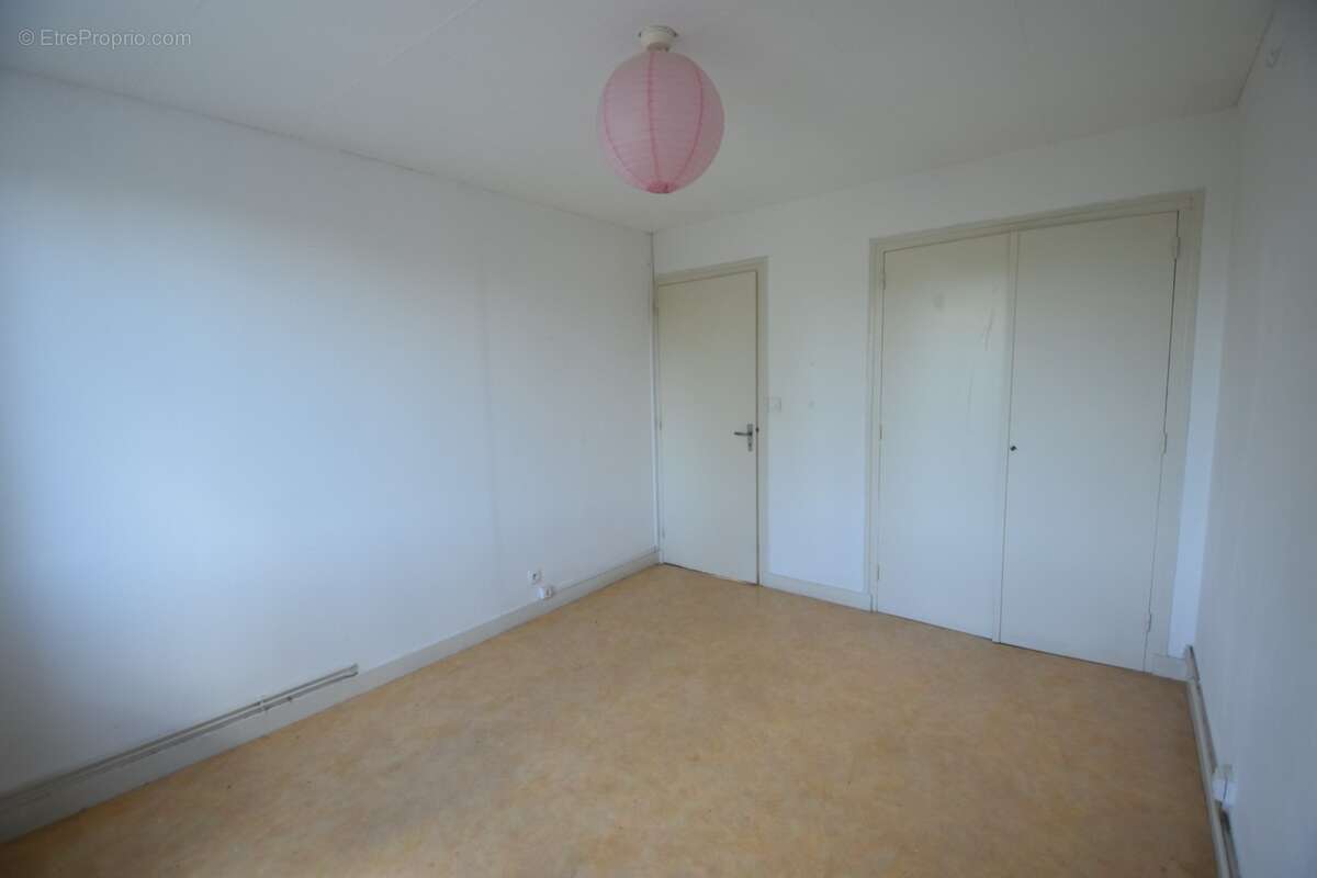 Appartement à vendre 3 pièces DIGOIN (71) - photo 8