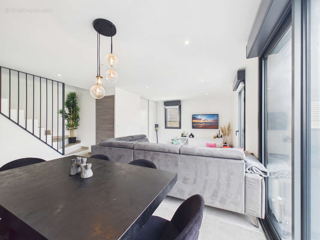 Appartement à LA MOTTE-SERVOLEX