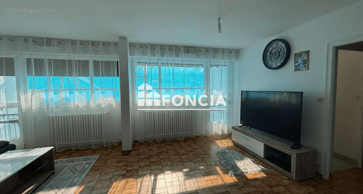 Appartement à AIX-LES-BAINS