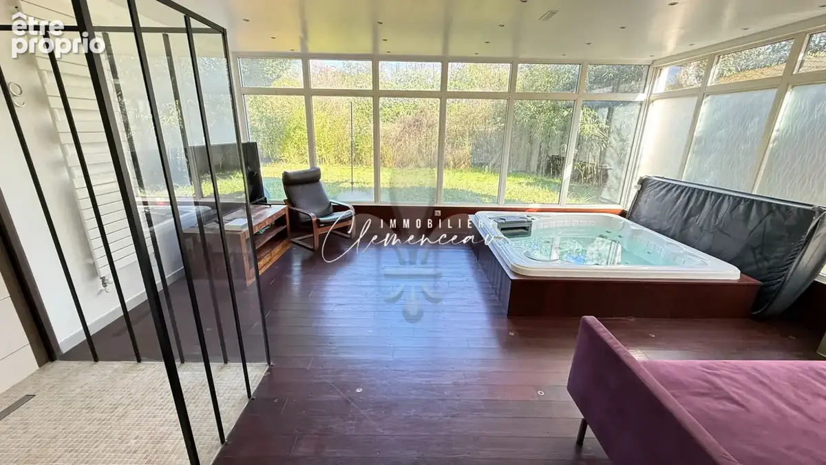 Maison mansart - medan - 214 m²  habitables - terrain 440 m². - photo 11