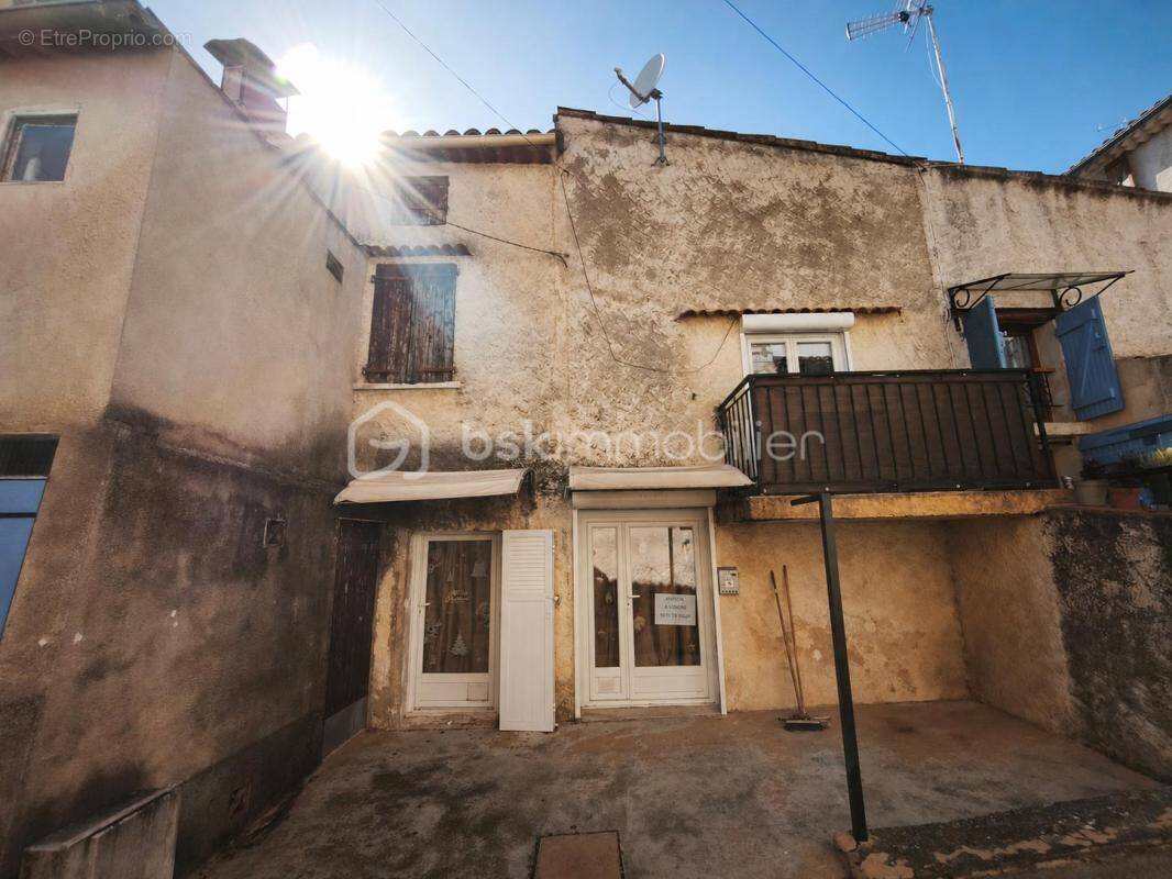 Maison à MONTAGNAC-MONTPEZAT