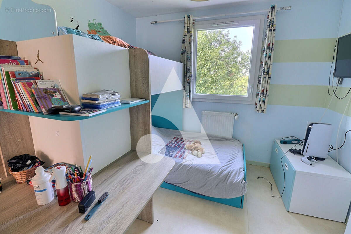 Maison à MERY-SUR-OISE