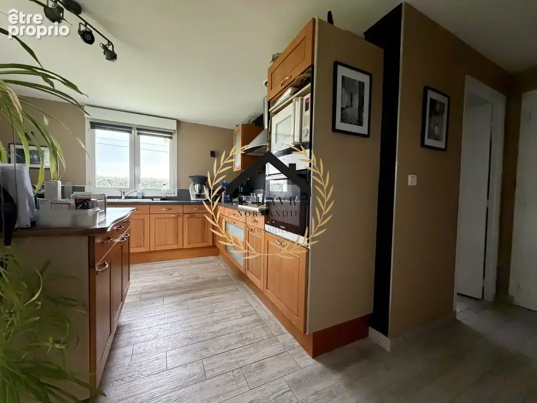 Maison 6 pièces 174 m² à vendre à Gonneville-La-Mallet (76280) - photo 4